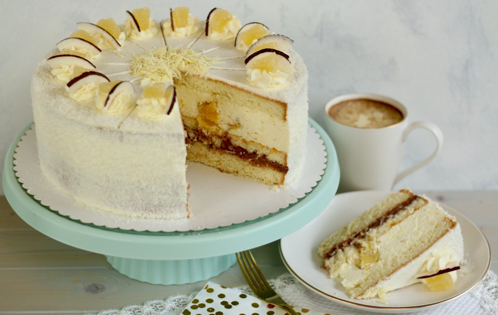 Traumhafte Ananas-Kokos-Sahnetorte mit Schoko-Nougat-Creme | Rezept und ... Traumhafte Ananas-Kokos-Sahnetorte mit Schoko-Nougat-Creme | Rezept und ...